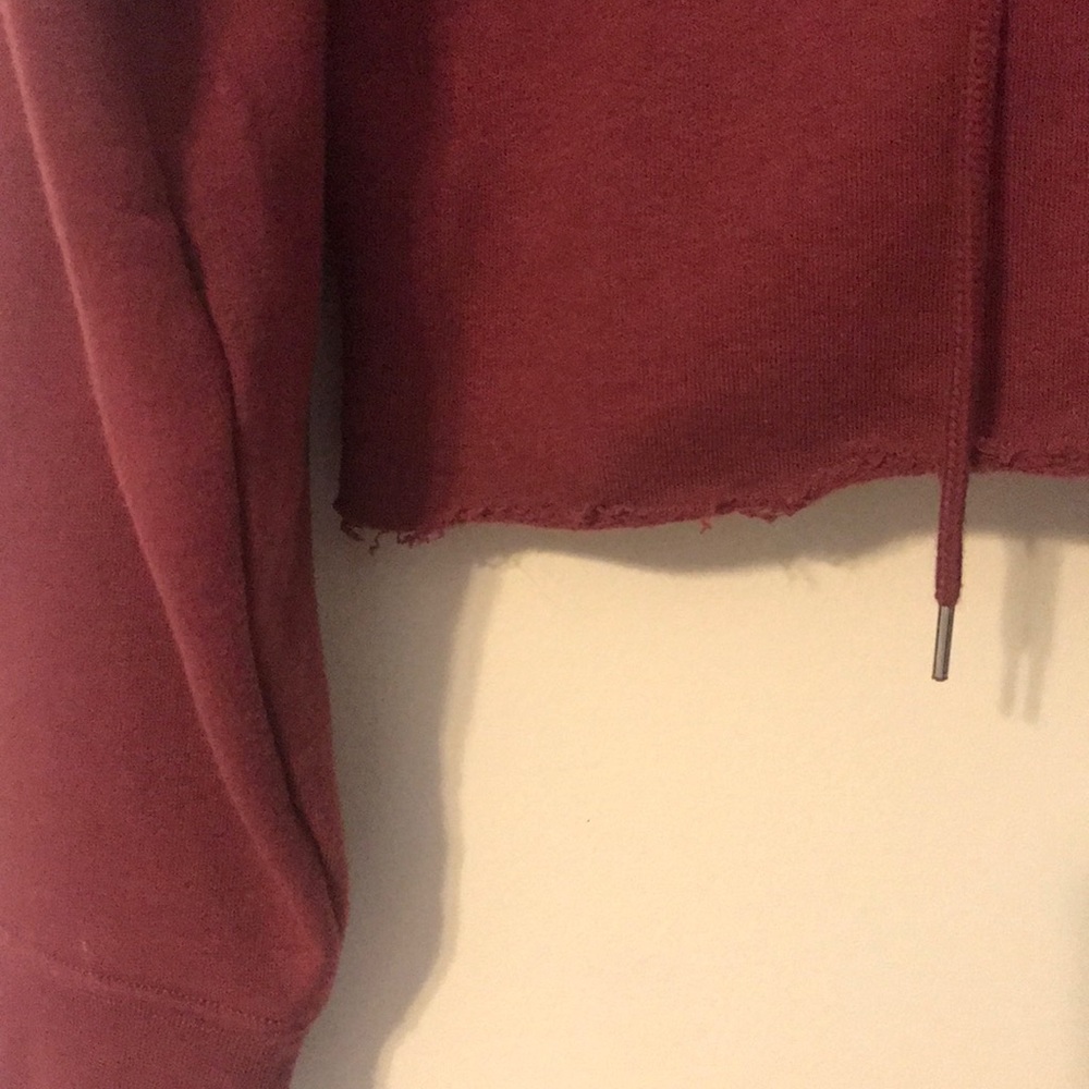 NWOT LA Hearts Maroon Lace Up Cropped Hoodie - Picture 3 of 4